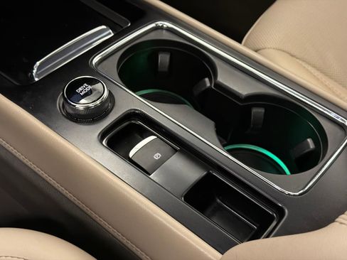 Certified 2023 Lincoln Corsair Reserve w/ Equipment Group 201A image 29