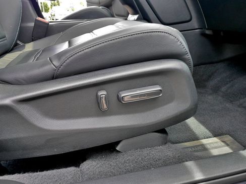 Used 2021 Honda CR-V EX-L image 13
