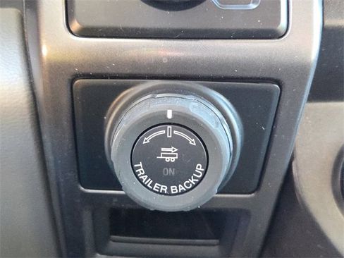 Used 2018 Ford F150 XLT w/ Equipment Group 302A Luxury image 25