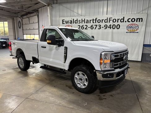 New 2026 Ford F350 XLT w/ 360-Degree Camera Package image 2