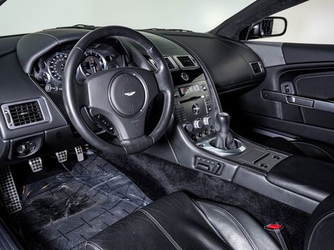 Used 2007 Aston Martin DB9 Coupe image 23