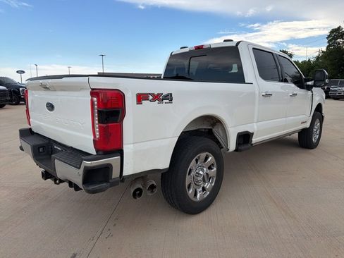 Used 2024 Ford F250 Lariat w/ Lariat Ultimate Package AWD/4WD image 6