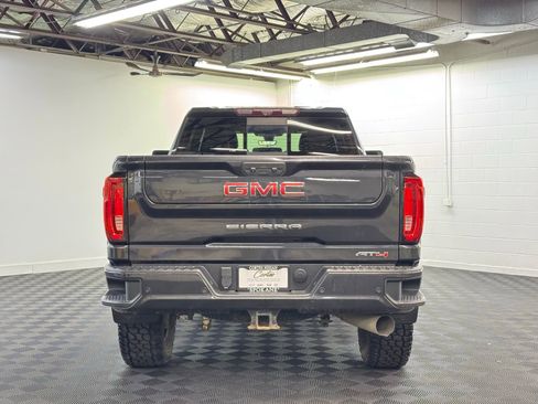 Used 2020 GMC Sierra 3500 AT4 w/ AT4 Premium Package AWD/4WD image 6