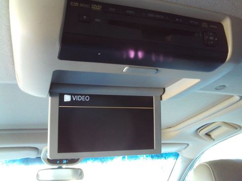 Used 2006 Toyota Sienna XLE Limited image 26