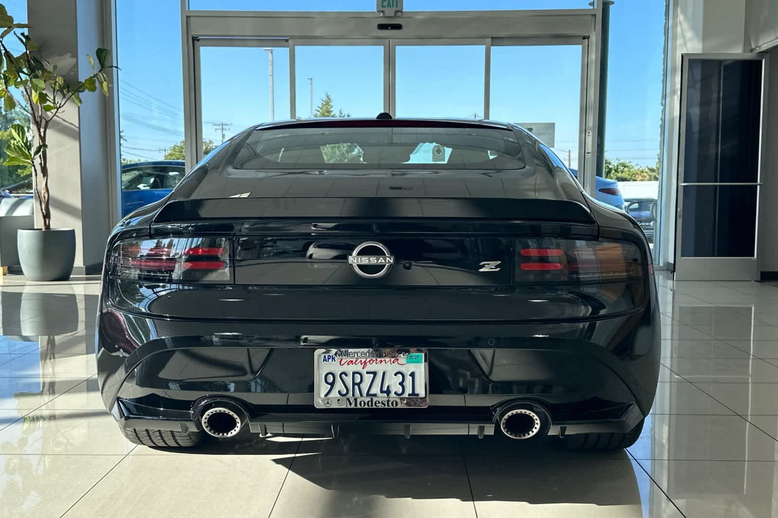 Used 2025 Nissan Z Performance w/ Floor Mat Package RWD image 4