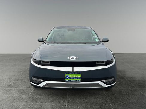 Used 2024 Hyundai Ioniq 5 SEL image 2