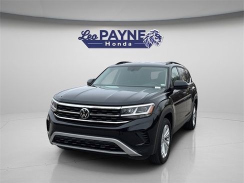 Used 2021 Volkswagen Atlas SE w/ Towing Package image 5