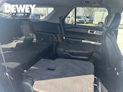 Used 2020 Ford Explorer Limited w/ Class III Trailer Tow Package image 35