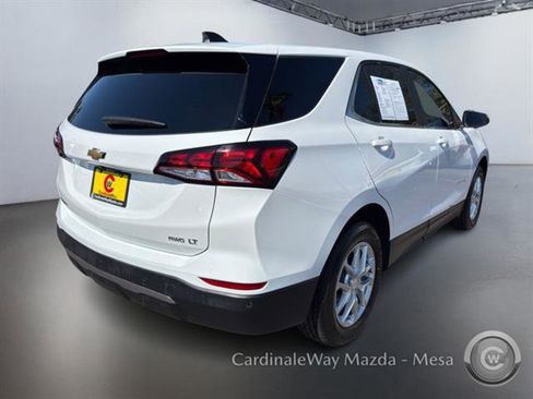 Used 2023 Chevrolet Equinox LT w/ Driver Convenience Package image 4