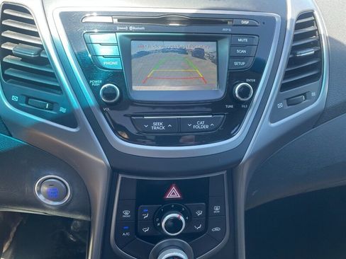 Used 2016 Hyundai Elantra Value Edition image 10