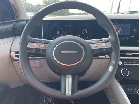 Used 2025 Hyundai Tucson SEL FWD image 22