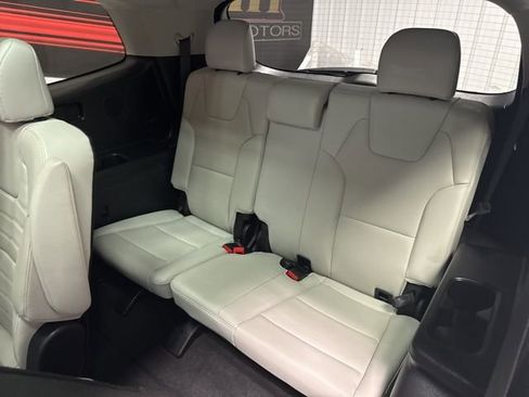 Used 2023 Kia Telluride SX Prestige AWD/4WD image 17