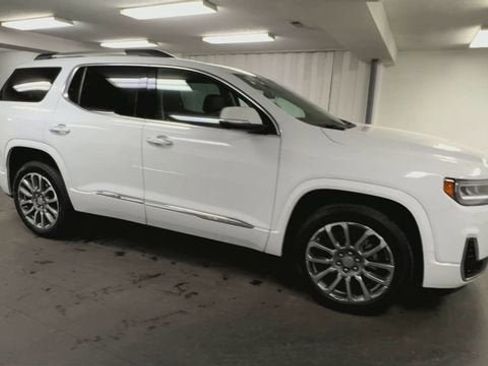 Certified 2023 GMC Acadia Denali w/ Denali Ultimate Package image 2