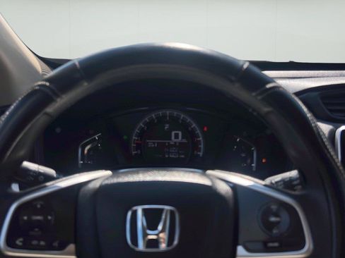 Used 2018 Honda CR-V LX image 19
