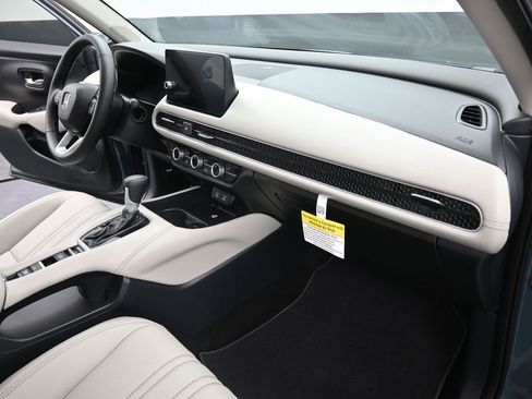 Used 2026 Honda HR-V EX-L image 24