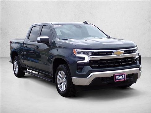 Used 2025 Chevrolet Silverado 1500 LT AWD/4WD image 6