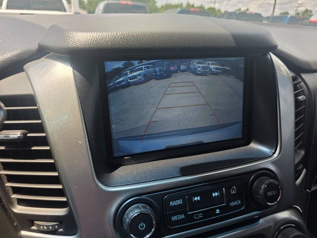 Used 2018 Chevrolet Suburban LT AWD/4WD image 21