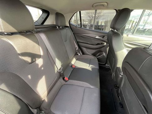 Used 2021 Buick Encore GX Preferred w/ Sport Touring Package image 18