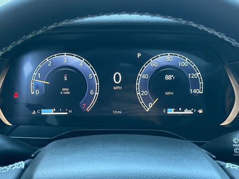 New 2025 Jeep Grand Cherokee L Limited w/ Luxury Tech Group II image 26