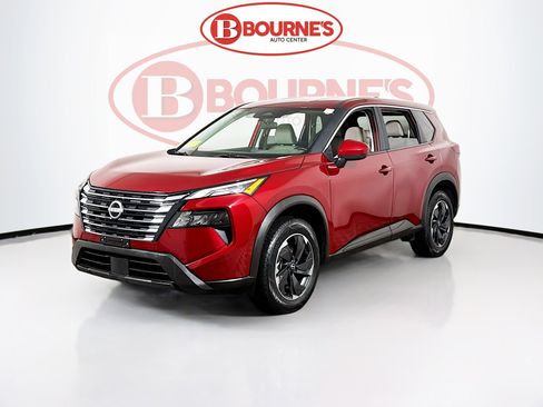Used 2025 Nissan Rogue SV image 5