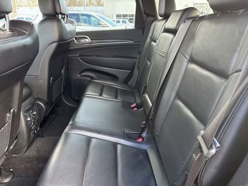 Used 2022 Jeep Grand Cherokee Limited image 22