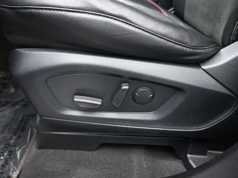 Certified 2022 Ford Explorer ST-Line w/ Class IV Trailer Tow Package image 11