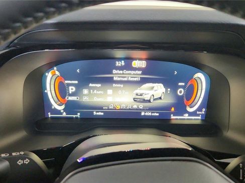 New 2026 Nissan Pathfinder Platinum image 45