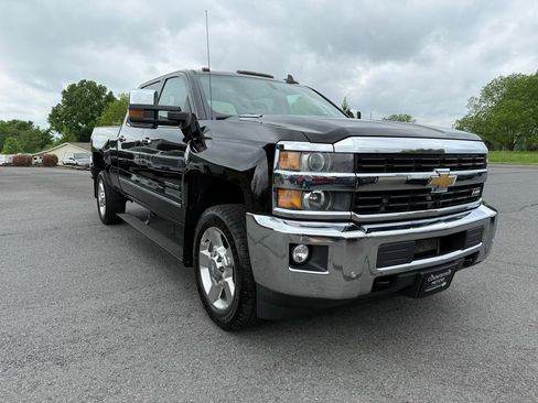Used 2016 Chevrolet Silverado 2500 LTZ w/ Duramax Plus Package AWD/4WD image 9