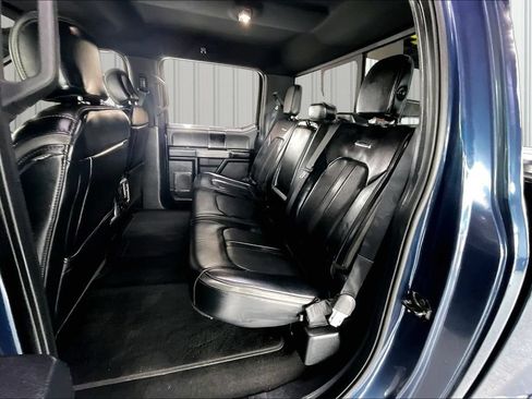 Used 2019 Ford F150 Platinum w/ Technology Package AWD/4WD image 22