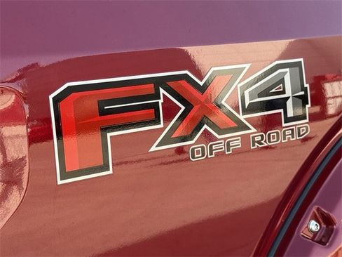 Used 2016 Ford F150 Lariat image 10