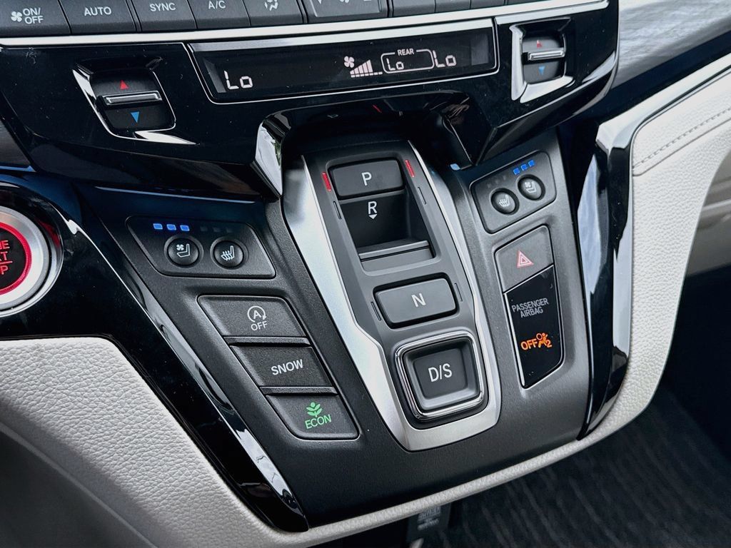 New 2026 Honda Odyssey Elite image 23