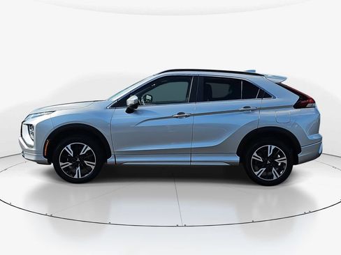 Used 2024 Mitsubishi Eclipse Cross AWD image 8