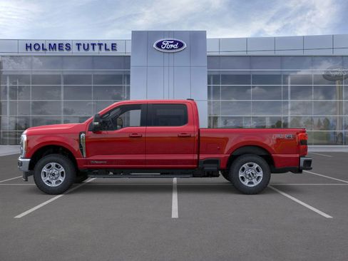 New 2026 Ford F250 XLT w/ XLT Premium Package image 3