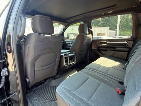 Used 2022 RAM 1500 Big Horn AWD/4WD image 22