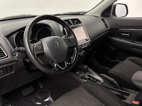 Used 2023 Mitsubishi Outlander Sport LE image 8