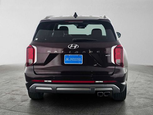 Used 2023 Hyundai Palisade Limited AWD/4WD image 4