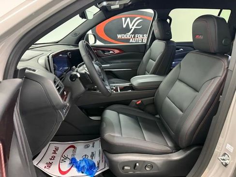 New 2026 Chevrolet Traverse Z71 w/ Enhanced Driving Package image 12