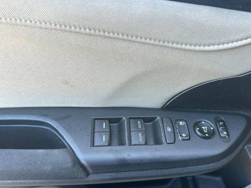 Used 2020 Honda Civic EX image 11