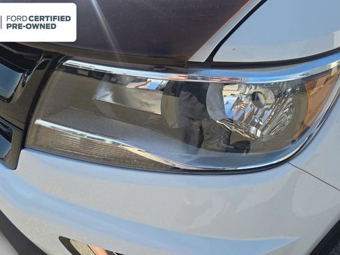 Used 2018 Chevrolet Colorado LT w/ Redline Special Edition AWD/4WD image 18