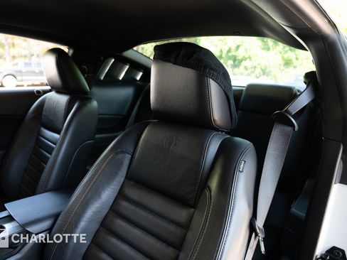 Used 2008 Ford Mustang Shelby GT500 RWD image 21