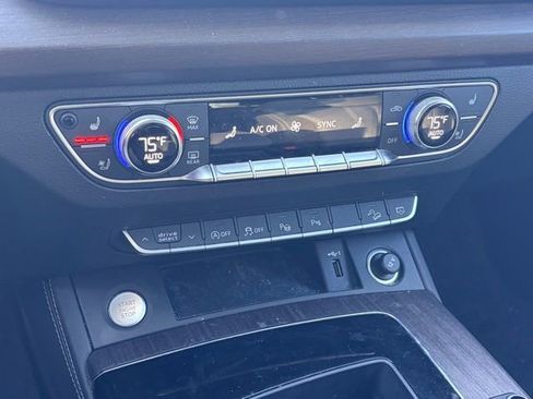 Used 2021 Audi Q5 Prestige image 10