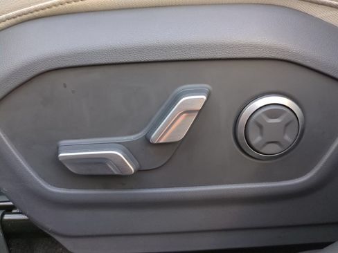 Certified 2025 Hyundai Santa Fe Limited FWD image 17