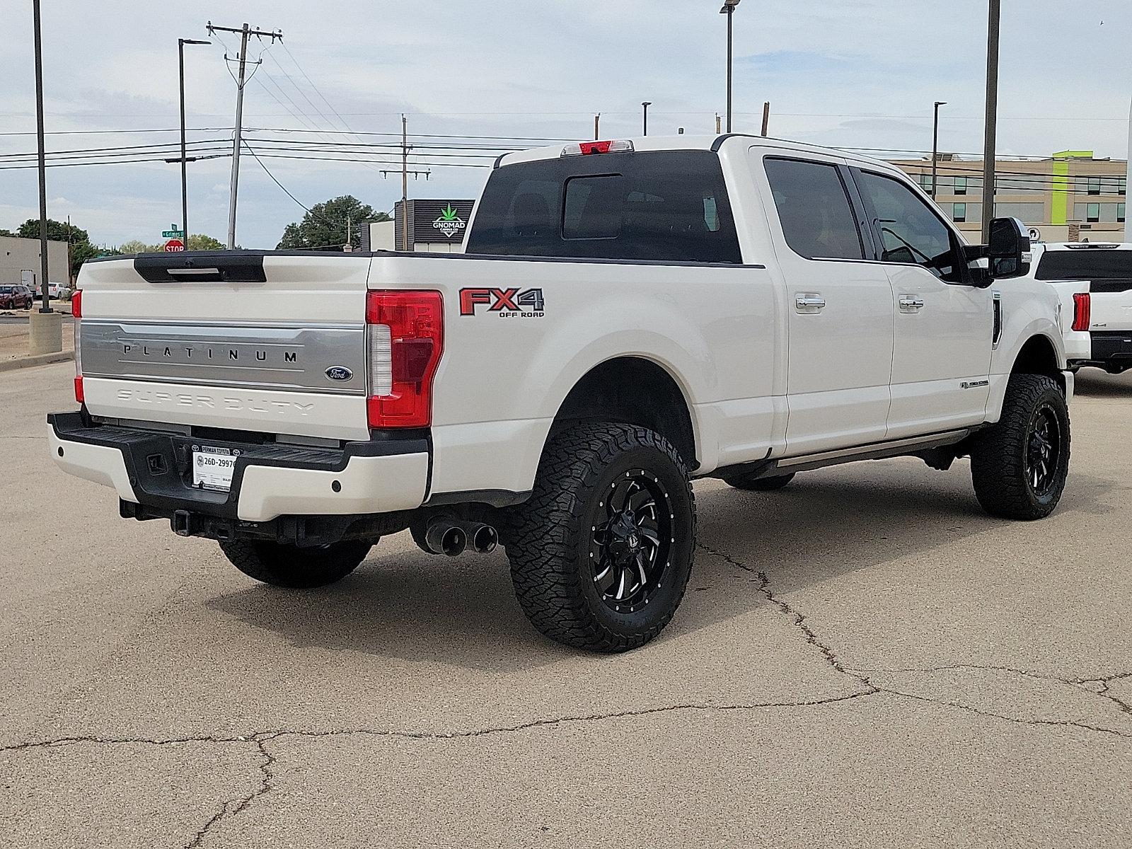 Used 2019 Ford F250 Platinum w/ Platinum Ultimate Package AWD/4WD image 4