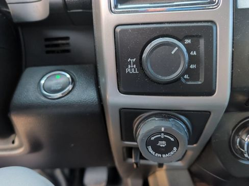 Used 2017 Ford F150 Lariat AWD/4WD image 12