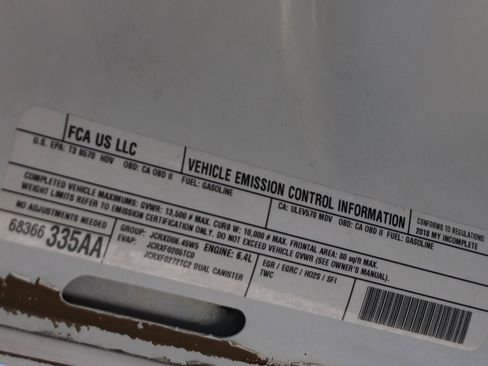 Used 2018 RAM 3500 Tradesman w/ Chrome Appearance Group image 13