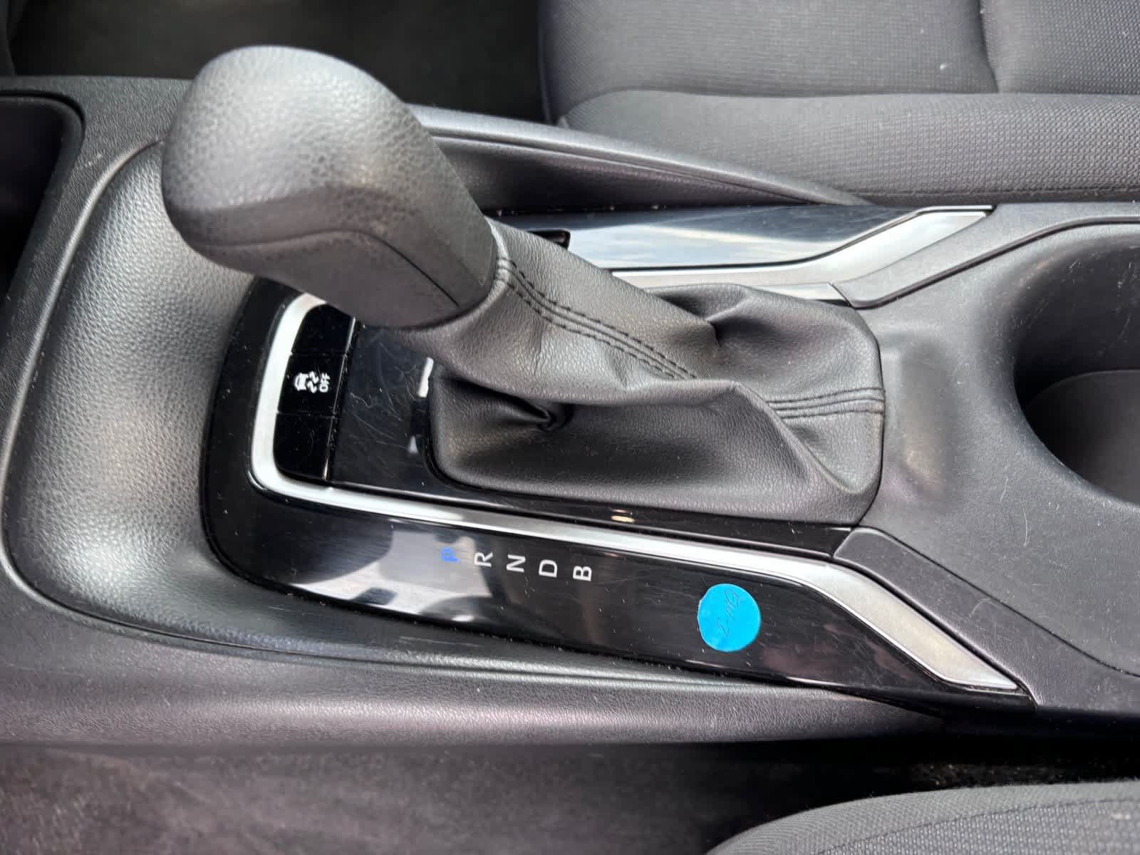 Used 2025 Toyota Corolla LE FWD image 23