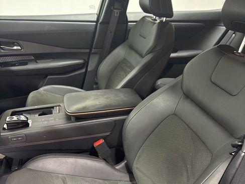 Used 2023 Nissan Ariya FWD image 10