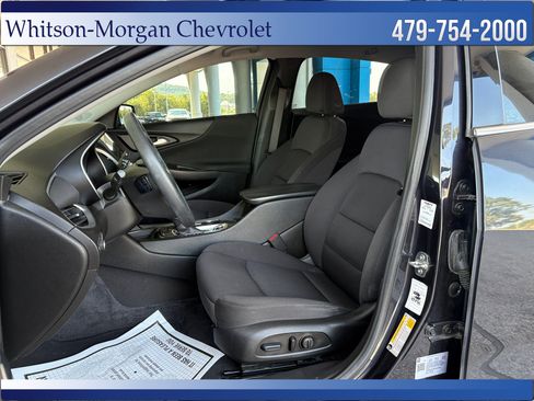 Used 2023 Chevrolet Malibu LT FWD image 9