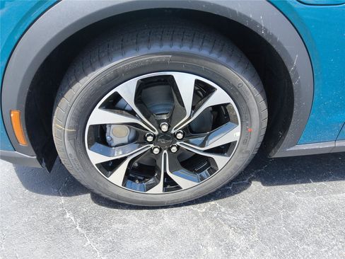 New 2026 Ford Mustang Mach-E Select image 9