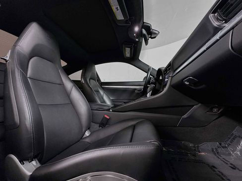Certified 2018 Porsche 911 Turbo AWD/4WD image 28